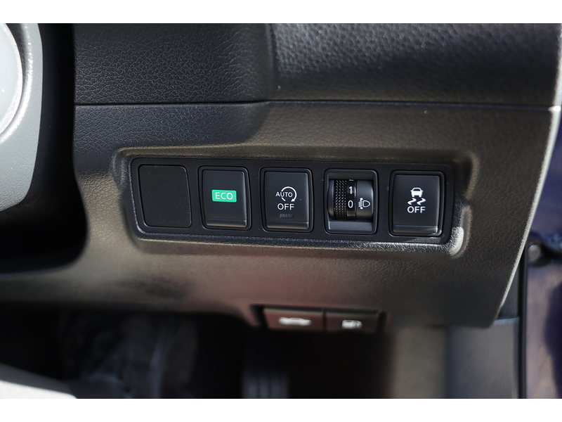 Nissan 1.2 DIG-T N-CONNECTA HATCHBACK 5DR PETROL XTRONIC AUTO SATNAV BLUETOOTH DAB RADIO SAME OWNER FOR 3 YEARS ONLY 27000 MILES SH £35 TO TAX NO ULEZ CHARGE 72-74 Mitcham Road