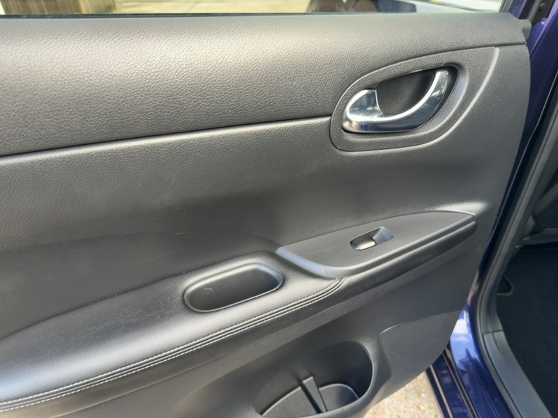 Nissan 1.2 DIG-T N-CONNECTA HATCHBACK 5DR PETROL XTRONIC AUTO SATNAV BLUETOOTH DAB RADIO SAME OWNER FOR 3 YEARS ONLY 27000 MILES SH £35 TO TAX NO ULEZ CHARGE 72-74 Mitcham Road