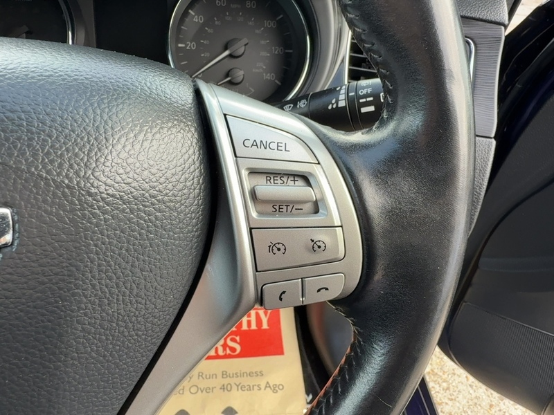 Nissan 1.2 DIG-T N-CONNECTA HATCHBACK 5DR PETROL XTRONIC AUTO SATNAV BLUETOOTH DAB RADIO SAME OWNER FOR 3 YEARS ONLY 27000 MILES SH £35 TO TAX NO ULEZ CHARGE 72-74 Mitcham Road