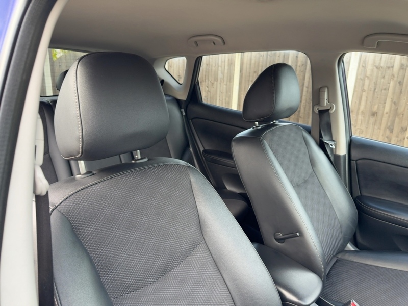 Nissan 1.2 DIG-T N-CONNECTA HATCHBACK 5DR PETROL XTRONIC AUTO SATNAV BLUETOOTH DAB RADIO SAME OWNER FOR 3 YEARS ONLY 27000 MILES SH £35 TO TAX NO ULEZ CHARGE 72-74 Mitcham Road