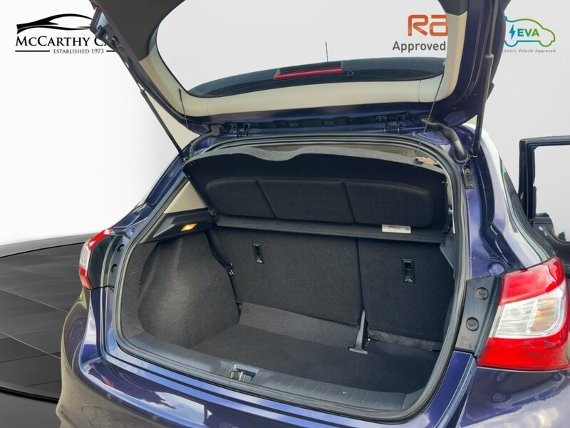 Nissan 1.2 DIG-T N-CONNECTA HATCHBACK 5DR PETROL XTRONIC AUTO SATNAV BLUETOOTH DAB RADIO SAME OWNER FOR 3 YEARS ONLY 27000 MILES SH £35 TO TAX NO ULEZ CHARGE 72-74 Mitcham Road