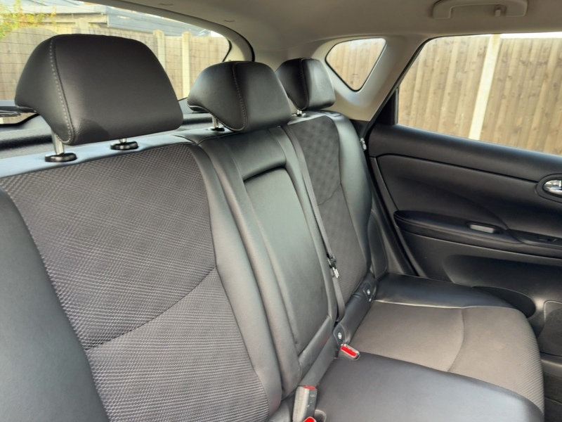 Nissan 1.2 DIG-T N-CONNECTA HATCHBACK 5DR PETROL XTRONIC AUTO SATNAV BLUETOOTH DAB RADIO SAME OWNER FOR 3 YEARS ONLY 27000 MILES SH £35 TO TAX NO ULEZ CHARGE 72-74 Mitcham Road