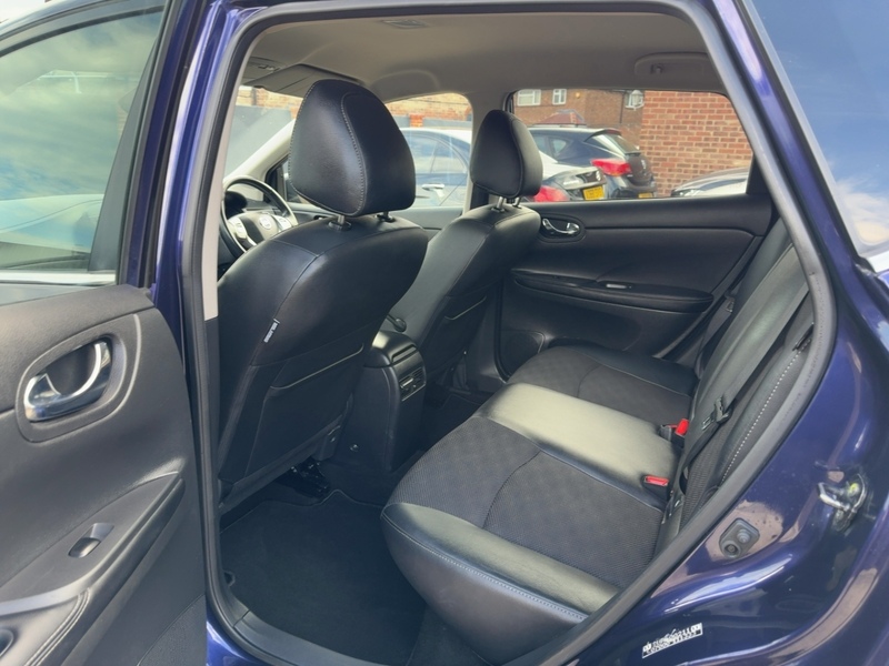Nissan 1.2 DIG-T N-CONNECTA HATCHBACK 5DR PETROL XTRONIC AUTO SATNAV BLUETOOTH DAB RADIO SAME OWNER FOR 3 YEARS ONLY 27000 MILES SH £35 TO TAX NO ULEZ CHARGE 72-74 Mitcham Road