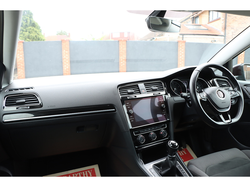 Volkswagen 1.5 TSI EVO GT HATCHBACK 5DR PETROL MANUAL SAT NAV BLUETOOTH DAB STEREO APPLE CARPLAY PARKING AIDS 2 OWNERS 78000 MILES FSH 8 SERVICES NO ULEZ CHARGE 72-74 Mitcham Road