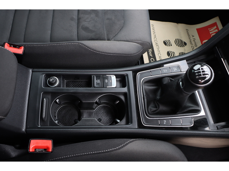 Volkswagen 1.5 TSI EVO GT HATCHBACK 5DR PETROL MANUAL SAT NAV BLUETOOTH DAB STEREO APPLE CARPLAY PARKING AIDS 2 OWNERS 78000 MILES FSH 8 SERVICES NO ULEZ CHARGE 72-74 Mitcham Road