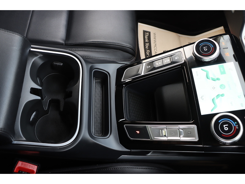 Jaguar 400 90KWH S SUV 5DR ELECTRIC 4WD AUTO HEATED SEATS SATNAV BLUETOOTH DAB RADIO APPLE CARPLAY REAR CAMERA PARKING AIDS JUST 2 OWNERS ONLY 67000 MILES SH 72-74 Mitcham Road