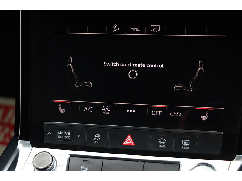 Audi 71.2KWH 50 TECHNIK SUV 5DR ELECTRIC QUATTRO AUTO HEATED SEATS SAT NAV STEREO APPLE CARPLAY REAR CAMERA PARKING AIDS JUST 2 OWNERS ONLY 27000 MILES SH 72-74 Mitcham Road