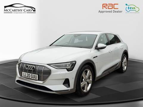 Audi 71.2KWH 50 TECHNIK SUV 5DR ELECTRIC QUATTRO AUTO HEATED SEATS SAT NAV STEREO APPLE CARPLAY REAR CAMERA PARKING AIDS JUST 2 OWNERS ONLY 27000 MILES SH