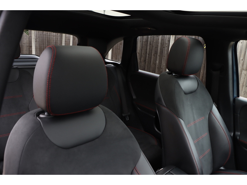 Mercedes-Benz B200 1.3 AMG LINE (PREMIUM PLUS) MPV 5DR PETROL 7G-DCT AUTO SUNROOF HEATED SEATS SAT NAV DAB STEREO REAR CAMERA PARKING AIDS 2 OWNERS 15000 MILES FSH 72-74 Mitcham Road