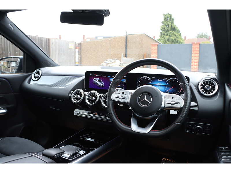 Mercedes-Benz B200 1.3 AMG LINE (PREMIUM PLUS) MPV 5DR PETROL 7G-DCT AUTO SUNROOF HEATED SEATS SAT NAV DAB STEREO REAR CAMERA PARKING AIDS 2 OWNERS 15000 MILES FSH 72-74 Mitcham Road