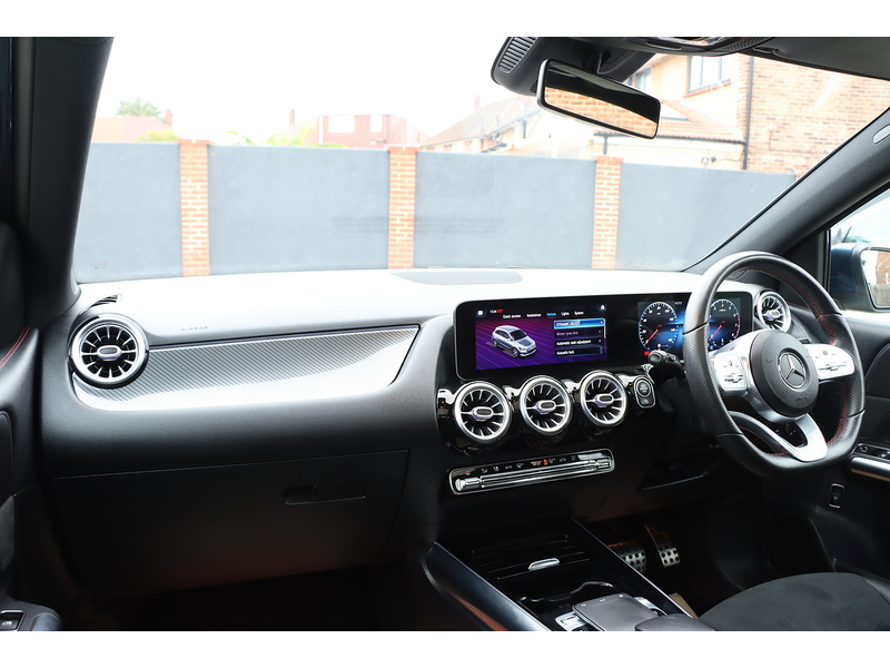 Mercedes-Benz B200 1.3 AMG LINE (PREMIUM PLUS) MPV 5DR PETROL 7G-DCT AUTO SUNROOF HEATED SEATS SAT NAV DAB STEREO REAR CAMERA PARKING AIDS 2 OWNERS 15000 MILES FSH 72-74 Mitcham Road