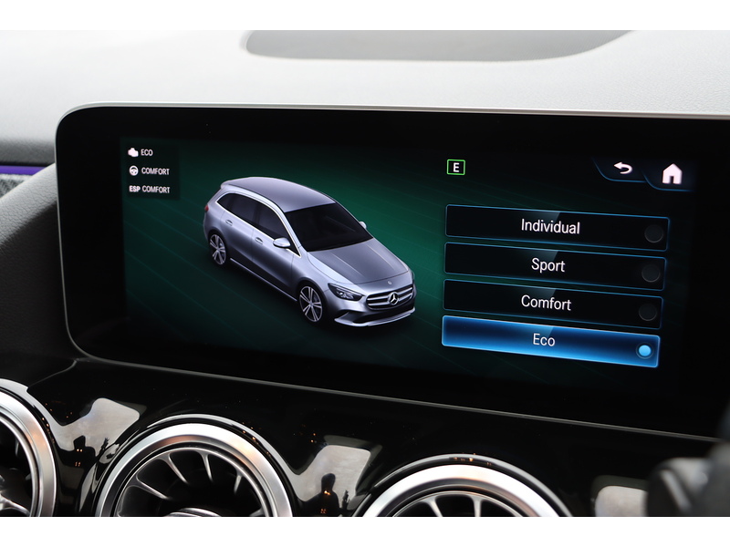 Mercedes-Benz B200 1.3 AMG LINE (PREMIUM PLUS) MPV 5DR PETROL 7G-DCT AUTO SUNROOF HEATED SEATS SAT NAV DAB STEREO REAR CAMERA PARKING AIDS 2 OWNERS 15000 MILES FSH 72-74 Mitcham Road