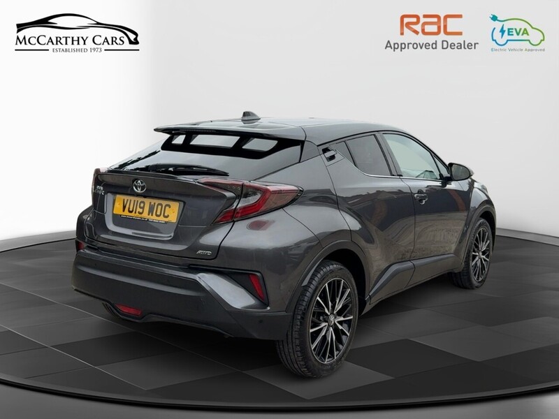 Toyota 1.2 VVT-I EXCEL SUV 5DR PETROL CVT AWD AUTO HEATED SEATS SAT NAV BLUETOOTH DAB STEREO REAR CAMERA WITH PARKING AIDS JUST 2 OWNERS ONLY 52000 MILES SH 72-74 Mitcham Road