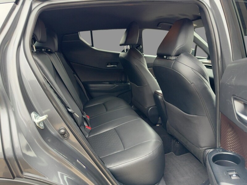 Toyota 1.2 VVT-I EXCEL SUV 5DR PETROL CVT AWD AUTO HEATED SEATS SAT NAV BLUETOOTH DAB STEREO REAR CAMERA WITH PARKING AIDS JUST 2 OWNERS ONLY 52000 MILES SH 72-74 Mitcham Road