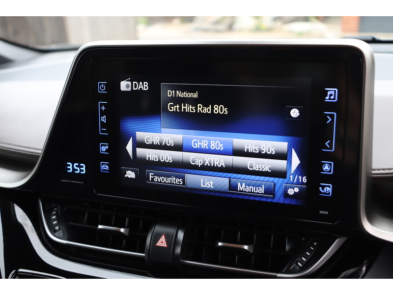 Toyota 1.2 VVT-I EXCEL SUV 5DR PETROL CVT AWD AUTO HEATED SEATS SAT NAV BLUETOOTH DAB STEREO REAR CAMERA WITH PARKING AIDS JUST 2 OWNERS ONLY 52000 MILES SH 72-74 Mitcham Road