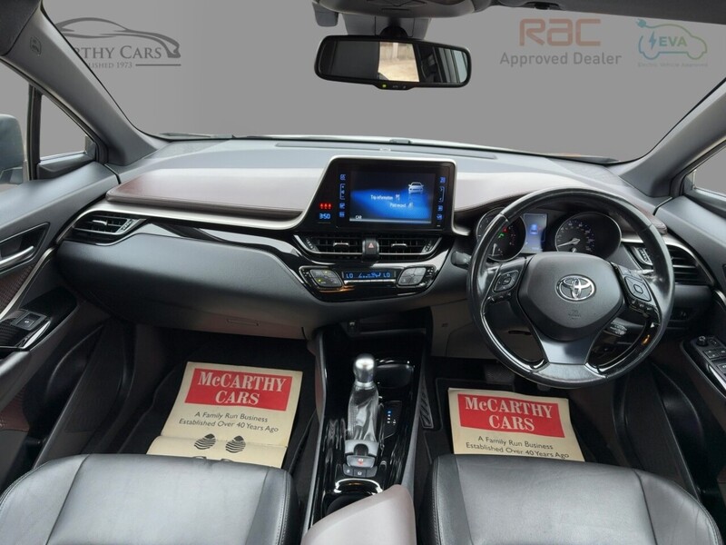 Toyota 1.2 VVT-I EXCEL SUV 5DR PETROL CVT AWD AUTO HEATED SEATS SAT NAV BLUETOOTH DAB STEREO REAR CAMERA WITH PARKING AIDS JUST 2 OWNERS ONLY 52000 MILES SH 72-74 Mitcham Road