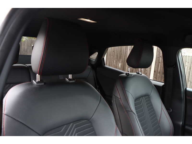 Ford 1.0T ECOBOOST MHEV ST-LINE X SUV 5DR PETROL HYBRID DCT AUTO HEATED SEATS SATNAV BLUETOOTH DAB RADIO APPLE CARPLAY PARKING AIDS 1 OWNER 42000 MILES FSH 72-74 Mitcham Road