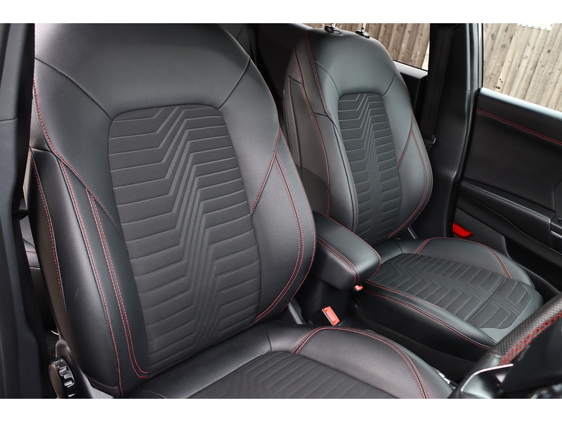 Ford 1.0T ECOBOOST MHEV ST-LINE X SUV 5DR PETROL HYBRID DCT AUTO HEATED SEATS SATNAV BLUETOOTH DAB RADIO APPLE CARPLAY PARKING AIDS 1 OWNER 42000 MILES FSH 72-74 Mitcham Road