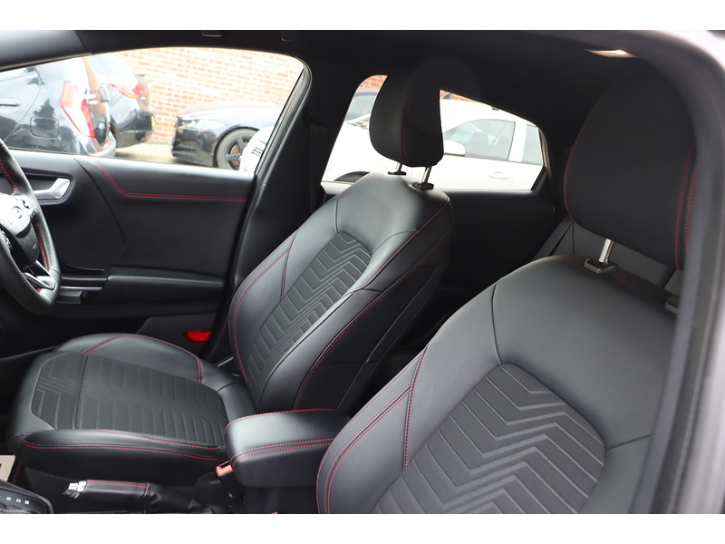 Ford 1.0T ECOBOOST MHEV ST-LINE X SUV 5DR PETROL HYBRID DCT AUTO HEATED SEATS SATNAV BLUETOOTH DAB RADIO APPLE CARPLAY PARKING AIDS 1 OWNER 42000 MILES FSH 72-74 Mitcham Road