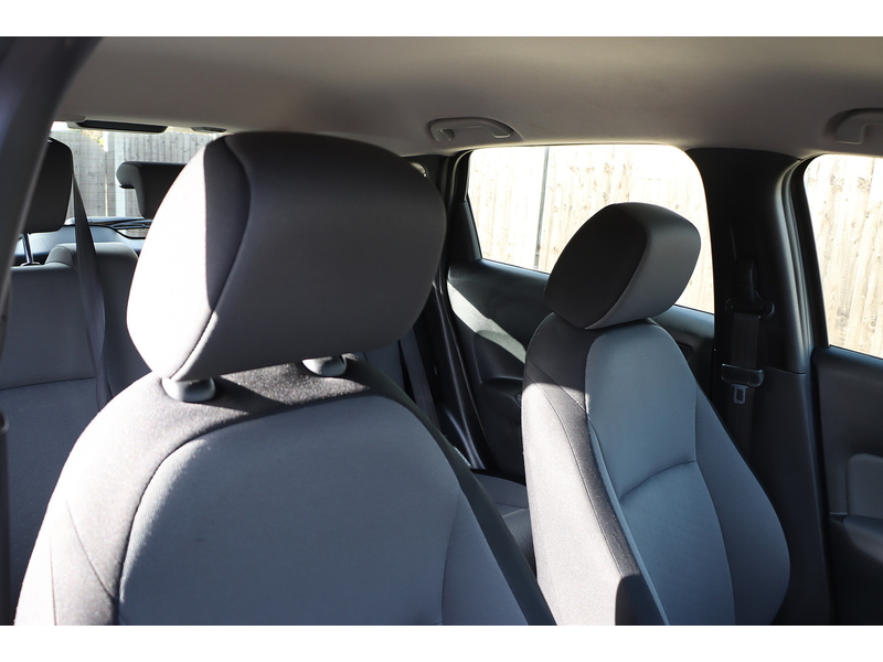 Honda 1.5 H I-MMD SE HATCHBACK 5DR PETROL HYBRID ECVT AUTO BLUETOOTH DAB STEREO USB INPUT AIR CON JUST 1 OWNER FROM NEW ONLY 43000 MILES SH NO ULEZ CHARGE 72-74 Mitcham Road