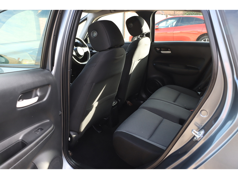 Honda 1.5 H I-MMD SE HATCHBACK 5DR PETROL HYBRID ECVT AUTO BLUETOOTH DAB STEREO USB INPUT AIR CON JUST 1 OWNER FROM NEW ONLY 43000 MILES SH NO ULEZ CHARGE 72-74 Mitcham Road