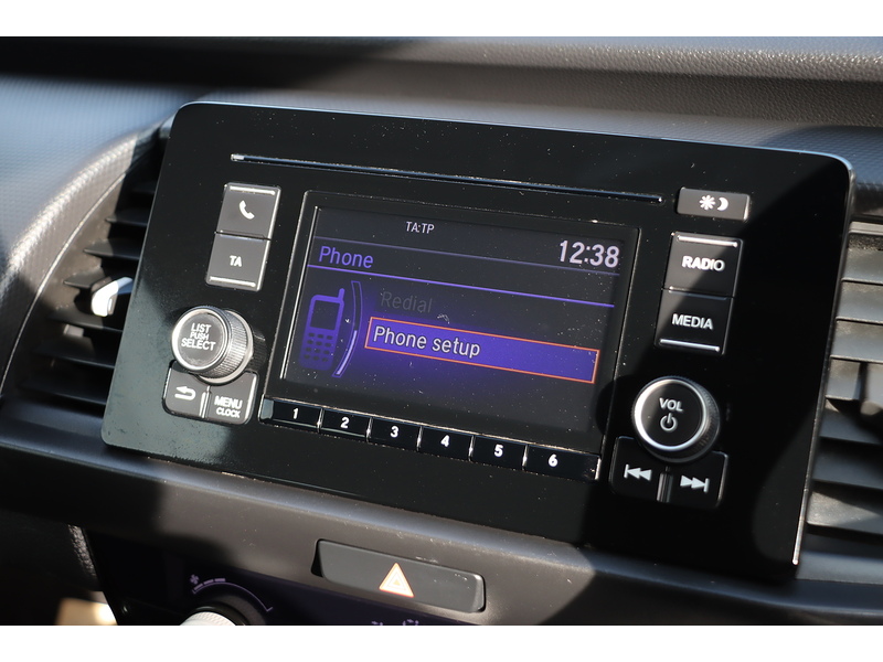 Honda 1.5 H I-MMD SE HATCHBACK 5DR PETROL HYBRID ECVT AUTO BLUETOOTH DAB STEREO USB INPUT AIR CON JUST 1 OWNER FROM NEW ONLY 43000 MILES SH NO ULEZ CHARGE 72-74 Mitcham Road