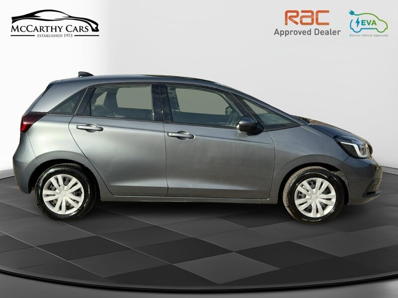 Honda 1.5 H I-MMD SE HATCHBACK 5DR PETROL HYBRID ECVT AUTO BLUETOOTH DAB STEREO USB INPUT AIR CON JUST 1 OWNER FROM NEW ONLY 43000 MILES SH NO ULEZ CHARGE 72-74 Mitcham Road