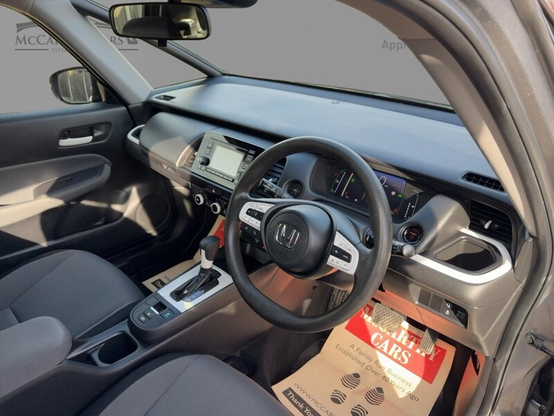 Honda 1.5 H I-MMD SE HATCHBACK 5DR PETROL HYBRID ECVT AUTO BLUETOOTH DAB STEREO USB INPUT AIR CON JUST 1 OWNER FROM NEW ONLY 43000 MILES SH NO ULEZ CHARGE 72-74 Mitcham Road