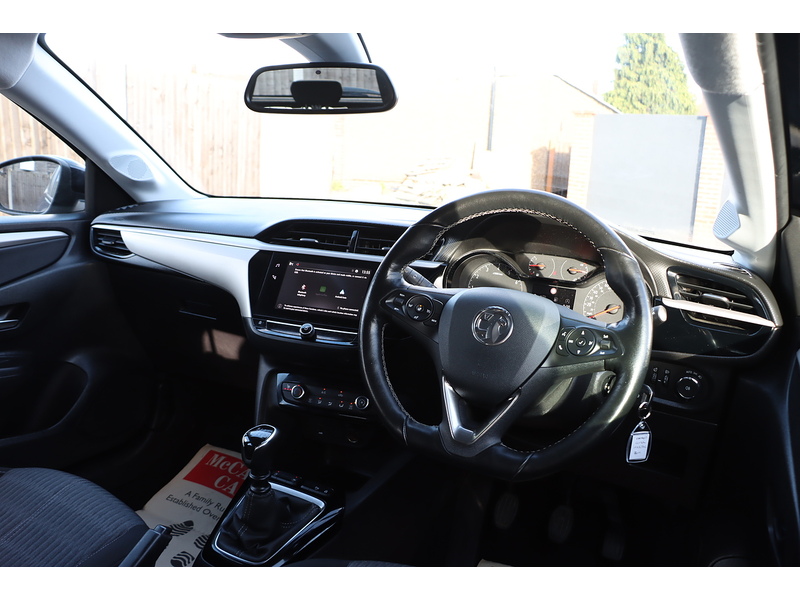 Vauxhall 1.2 TURBO SE PREMIUM HATCHBACK 5DR PETROL MANUAL HEATED SEATS SATNAV BLUETOOTH DAB RADIO PARKING AIDS 1 OWNER FROM NEW ONLY 29000 MILES FSH 3 SERVICES 72-74 Mitcham Road