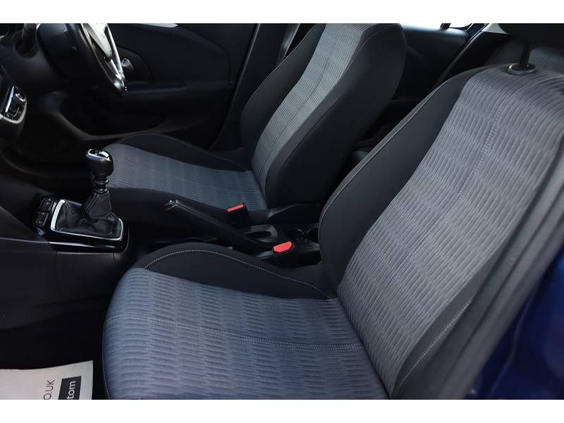 Vauxhall 1.2 TURBO SE PREMIUM HATCHBACK 5DR PETROL MANUAL HEATED SEATS SATNAV BLUETOOTH DAB RADIO PARKING AIDS 1 OWNER FROM NEW ONLY 29000 MILES FSH 3 SERVICES 72-74 Mitcham Road