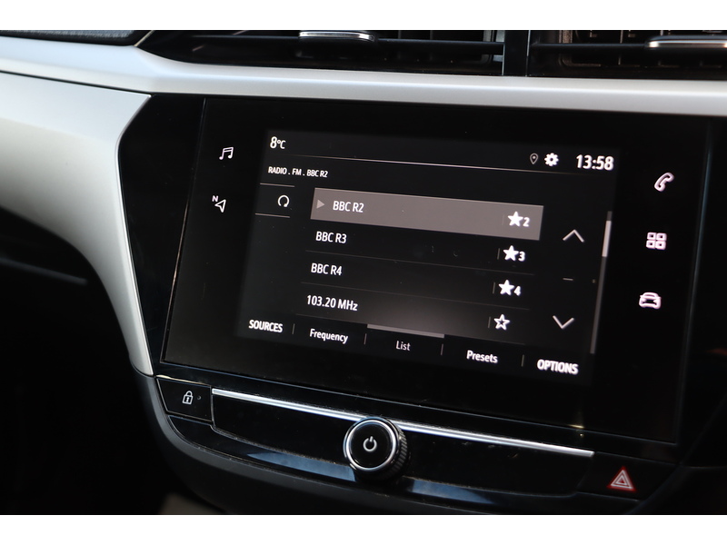 Vauxhall 1.2 TURBO SE PREMIUM HATCHBACK 5DR PETROL MANUAL HEATED SEATS SATNAV BLUETOOTH DAB RADIO PARKING AIDS 1 OWNER FROM NEW ONLY 29000 MILES FSH 3 SERVICES 72-74 Mitcham Road