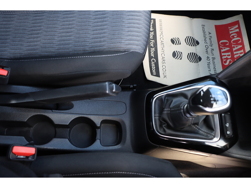 Vauxhall 1.2 TURBO SE PREMIUM HATCHBACK 5DR PETROL MANUAL HEATED SEATS SATNAV BLUETOOTH DAB RADIO PARKING AIDS 1 OWNER FROM NEW ONLY 29000 MILES FSH 3 SERVICES 72-74 Mitcham Road