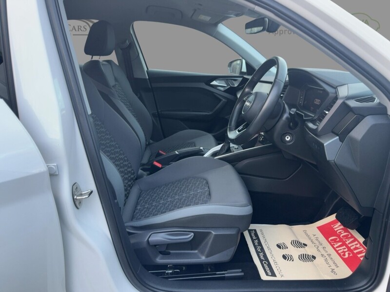 Audi 1.0 TFSI 25 SPORT SPORTBACK 5DR PETROL S TRONIC AUTO SATNAV BLUETOOTH DAB STEREO APPLE CARPLAY PARKING AIDS JUST 1 OWNER 70000 MILES SH NO ULEZ CHARGE 72-74 Mitcham Road