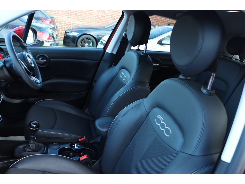 Fiat 1.0 FIREFLY TURBO MULTIAIR CROSS PLUS SUV 5DR PETROL MANUAL SAT NAV DAB STEREO APPLE CARPLAY REAR CAMERA PARKING AIDS ONLY 19000 MILES FSH 6 SERVICES 72-74 Mitcham Road