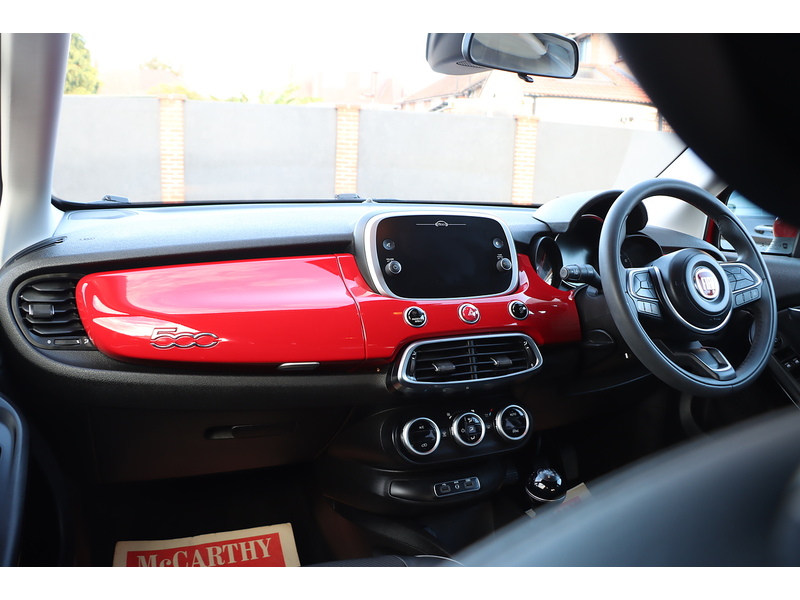 Fiat 1.0 FIREFLY TURBO MULTIAIR CROSS PLUS SUV 5DR PETROL MANUAL SAT NAV DAB STEREO APPLE CARPLAY REAR CAMERA PARKING AIDS ONLY 19000 MILES FSH 6 SERVICES 72-74 Mitcham Road