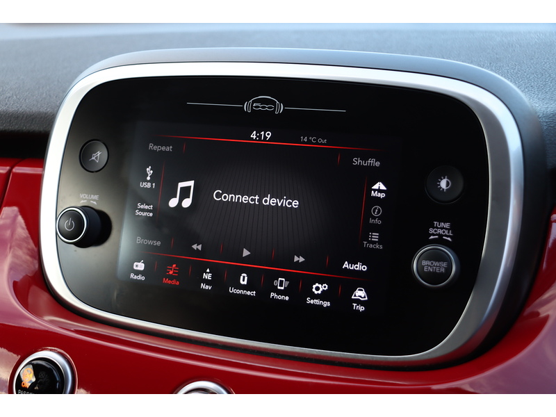 Fiat 1.0 FIREFLY TURBO MULTIAIR CROSS PLUS SUV 5DR PETROL MANUAL SAT NAV DAB STEREO APPLE CARPLAY REAR CAMERA PARKING AIDS ONLY 19000 MILES FSH 6 SERVICES 72-74 Mitcham Road