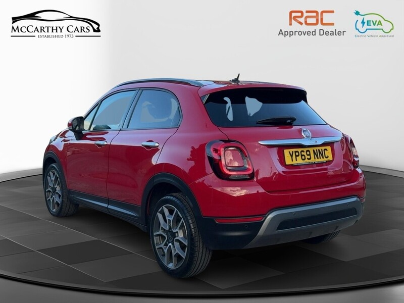 Fiat 1.0 FIREFLY TURBO MULTIAIR CROSS PLUS SUV 5DR PETROL MANUAL SAT NAV DAB STEREO APPLE CARPLAY REAR CAMERA PARKING AIDS ONLY 19000 MILES FSH 6 SERVICES 72-74 Mitcham Road