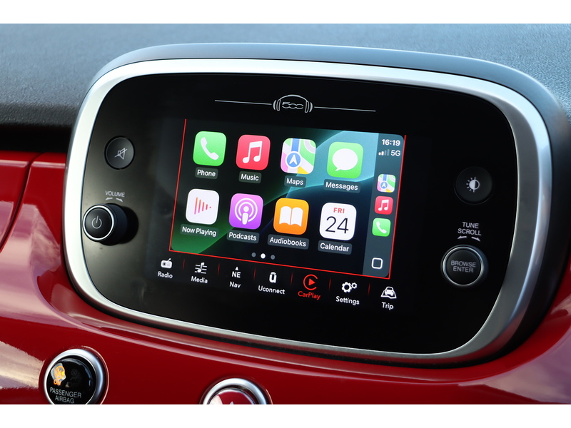 Fiat 1.0 FIREFLY TURBO MULTIAIR CROSS PLUS SUV 5DR PETROL MANUAL SAT NAV DAB STEREO APPLE CARPLAY REAR CAMERA PARKING AIDS ONLY 19000 MILES FSH 6 SERVICES 72-74 Mitcham Road