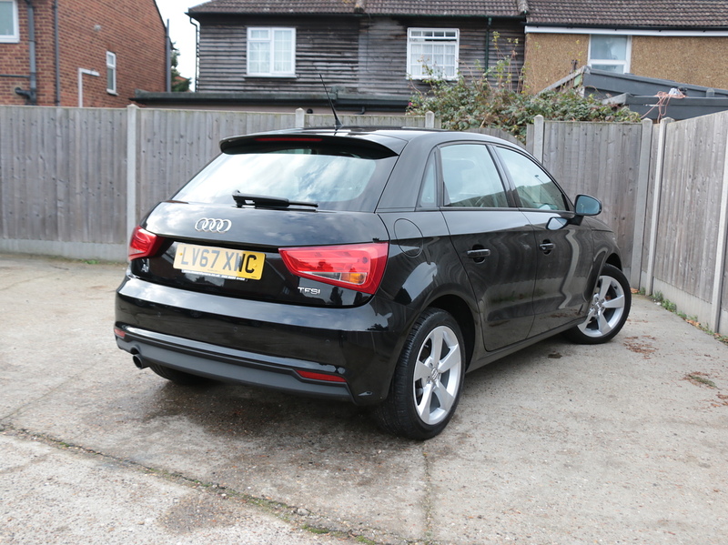 Audi 1.0 TFSI SPORT SPORTBACK 5DR PETROL S TRONIC AUTO BLUETOOTH DAB STEREO CD PAYER PARKING AIDS JUST 2 OWNERS SAME OWNER FOR 3 YEARS ONLY 21000 MILES SH 72-74 Mitcham Road