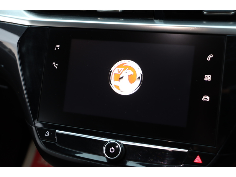 Vauxhall 1.2 ELITE HATCHBACK 5DR PETROL MANUAL HEATED SEATS SAT NAV BLUETOOTH APPLE CARPLAY REAR CAM PARKING AIDS JUST 2 OWNERS 41000 MILES FSH NO ULEZ CHARGE 72-74 Mitcham Road