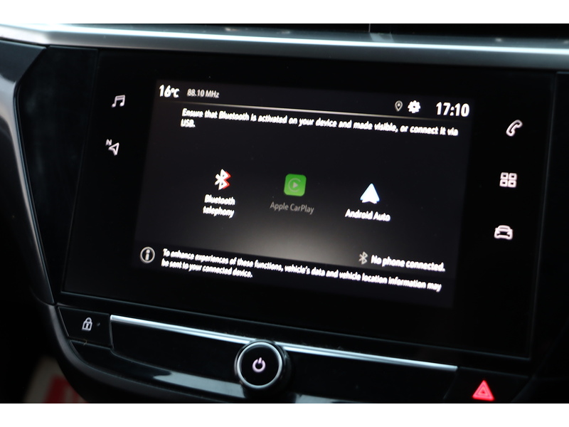 Vauxhall 1.2 ELITE HATCHBACK 5DR PETROL MANUAL HEATED SEATS SAT NAV BLUETOOTH APPLE CARPLAY REAR CAM PARKING AIDS JUST 2 OWNERS 41000 MILES FSH NO ULEZ CHARGE 72-74 Mitcham Road