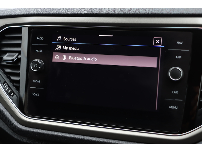 Volkswagen 1.5 TSI GPF EVO DESIGN SUV 5DR PETROL DSG AUTO SATNAV BLUETOOTH DAB STEREO APPLE CARPLAY PARKING AIDS JUST 2 OWNERS ONLY 28000 MILES SH NO ULEZ CHARGE 72-74 Mitcham Road