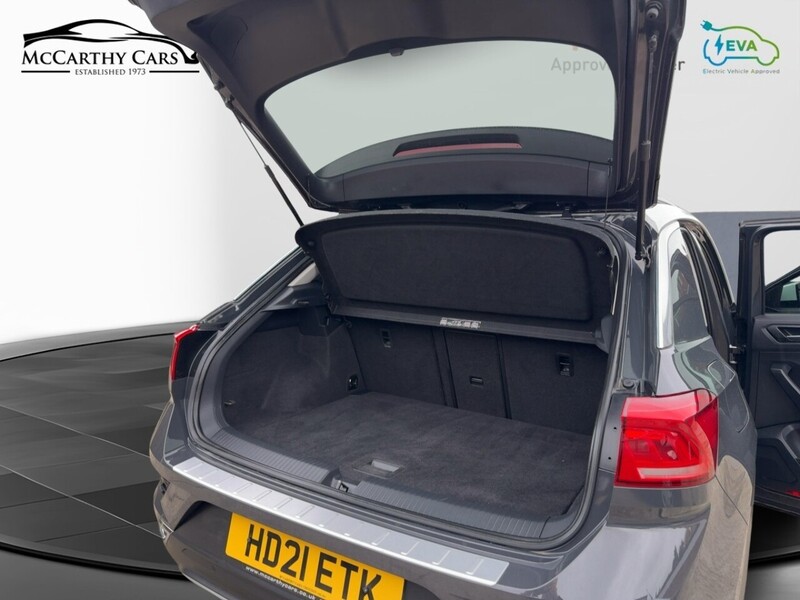 Volkswagen 1.5 TSI GPF EVO DESIGN SUV 5DR PETROL DSG AUTO SATNAV BLUETOOTH DAB STEREO APPLE CARPLAY PARKING AIDS JUST 2 OWNERS ONLY 28000 MILES SH NO ULEZ CHARGE 72-74 Mitcham Road