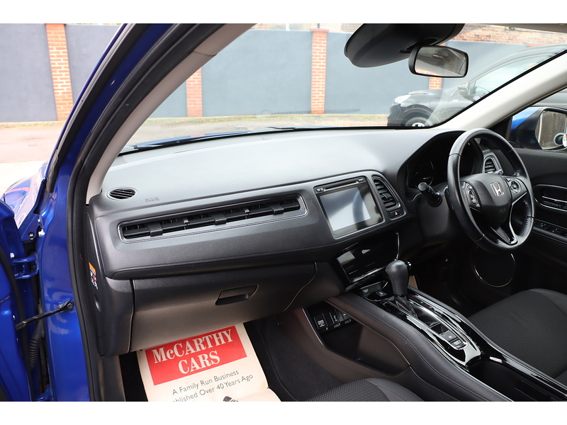 Honda 1.5 I-VTEC SE SUV 5DR PETROL CVT AUTO SAT NAV BLUETOOTH DAB STEREO REAR CAMERA PARKING AIDS JUST 2 OWNERS SAME OWNER FOR 3 YEARS ONLY 81000 MILES SH 72-74 Mitcham Road