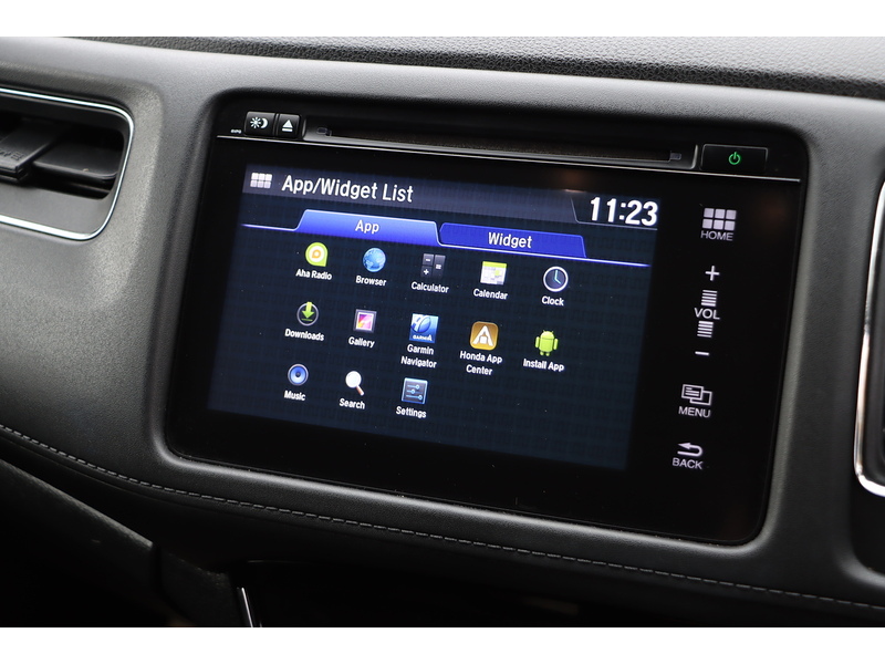 Honda 1.5 I-VTEC SE SUV 5DR PETROL CVT AUTO SAT NAV BLUETOOTH DAB STEREO REAR CAMERA PARKING AIDS JUST 2 OWNERS SAME OWNER FOR 3 YEARS ONLY 81000 MILES SH 72-74 Mitcham Road