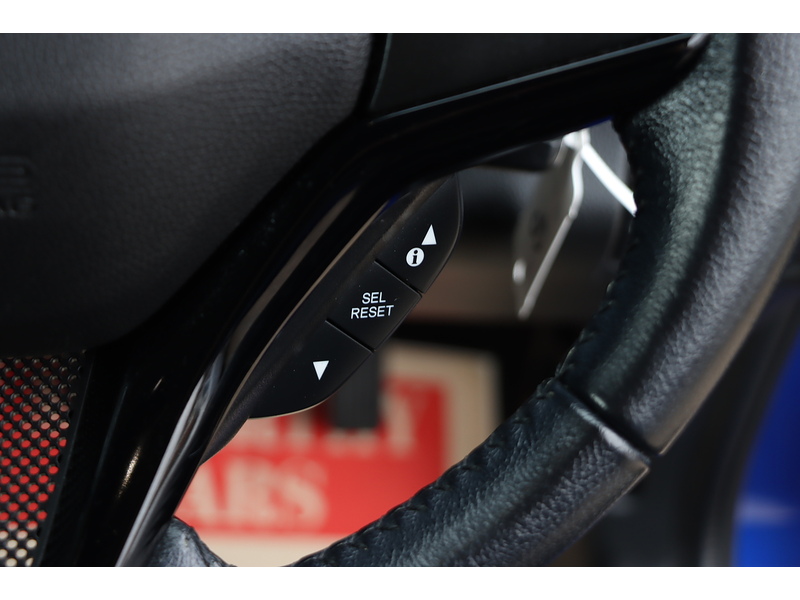 Honda 1.5 I-VTEC SE SUV 5DR PETROL CVT AUTO SAT NAV BLUETOOTH DAB STEREO REAR CAMERA PARKING AIDS JUST 2 OWNERS SAME OWNER FOR 3 YEARS ONLY 81000 MILES SH 72-74 Mitcham Road