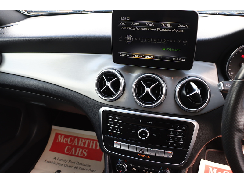 Mercedes-Benz GLA180 1.6 AMG LINE EDITION SUV 5DR PETROL 7G-DCT AUTO HEATED SEATS SAT NAV BLUETOOTH APPLE CARPLAY REAR CAM PARKING AIDS 2 OWNERS ONLY 35000 MILES SH 72-74 Mitcham Road