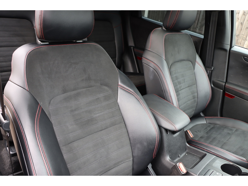 Ford 2.5 ECOBOOST DURATEC 14.4KWH ST-LINE X SUV 5DR PETROL PLUG-IN HYBRID CVT AUTO SUNROOF HEATED SEATS SAT NAV BLUETOOTH PARKING AIDS 2 OWNERS 75000 MILES 72-74 Mitcham Road