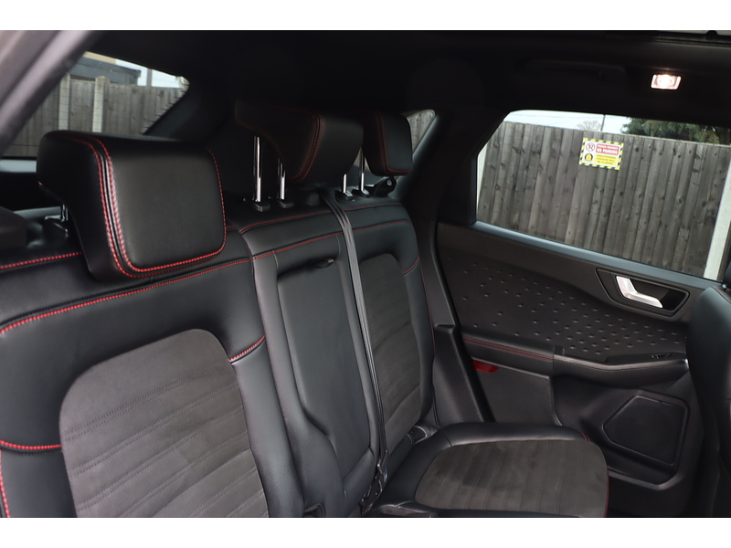 Ford 2.5 ECOBOOST DURATEC 14.4KWH ST-LINE X SUV 5DR PETROL PLUG-IN HYBRID CVT AUTO SUNROOF HEATED SEATS SAT NAV BLUETOOTH PARKING AIDS 2 OWNERS 75000 MILES 72-74 Mitcham Road