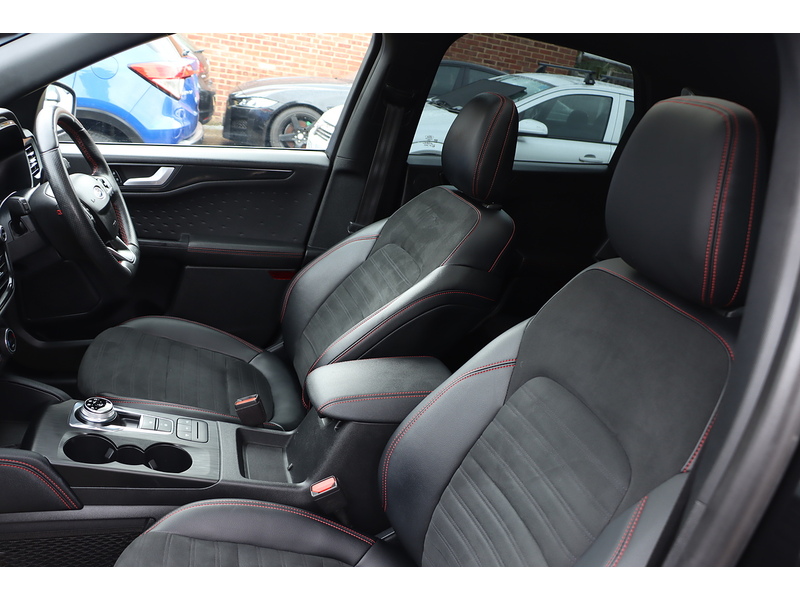 Ford 2.5 ECOBOOST DURATEC 14.4KWH ST-LINE X SUV 5DR PETROL PLUG-IN HYBRID CVT AUTO SUNROOF HEATED SEATS SAT NAV BLUETOOTH PARKING AIDS 2 OWNERS 75000 MILES 72-74 Mitcham Road